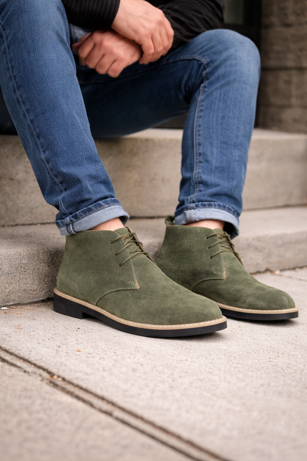 Olive suede chukka boot