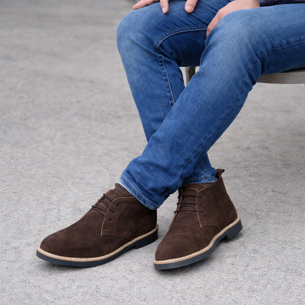 Brown suede chukka boot